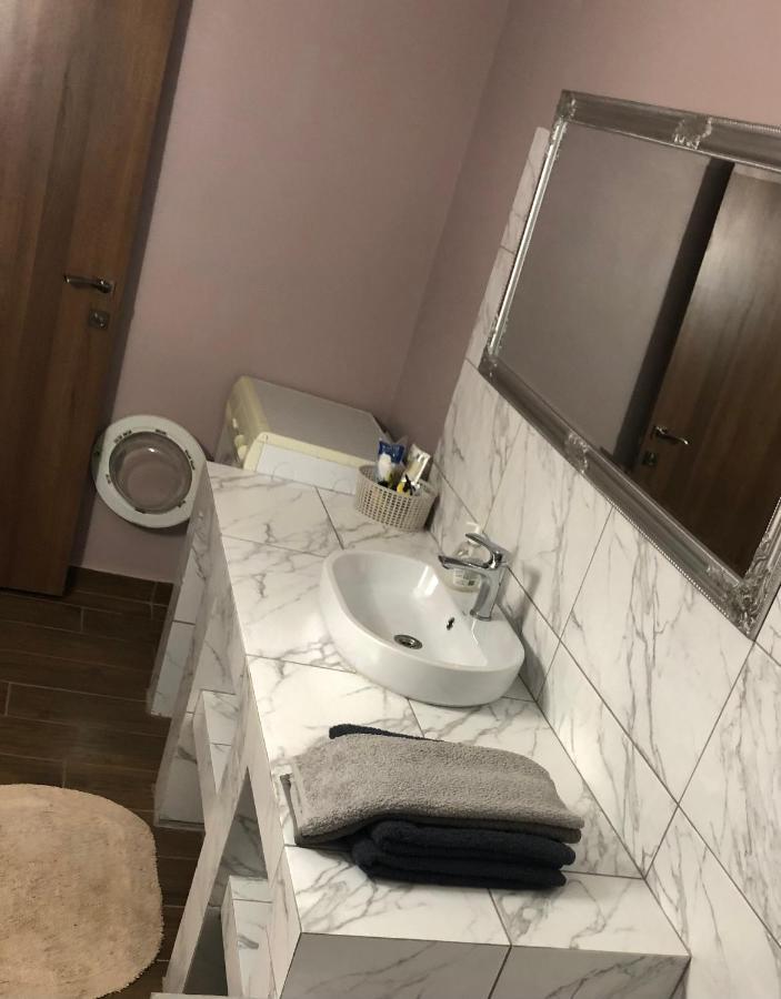 Flat in the center of the city Umanʼ Exterior foto